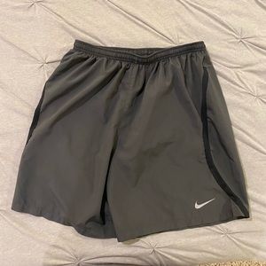 Nike Dri fit men’s running shorts with Liner -9”